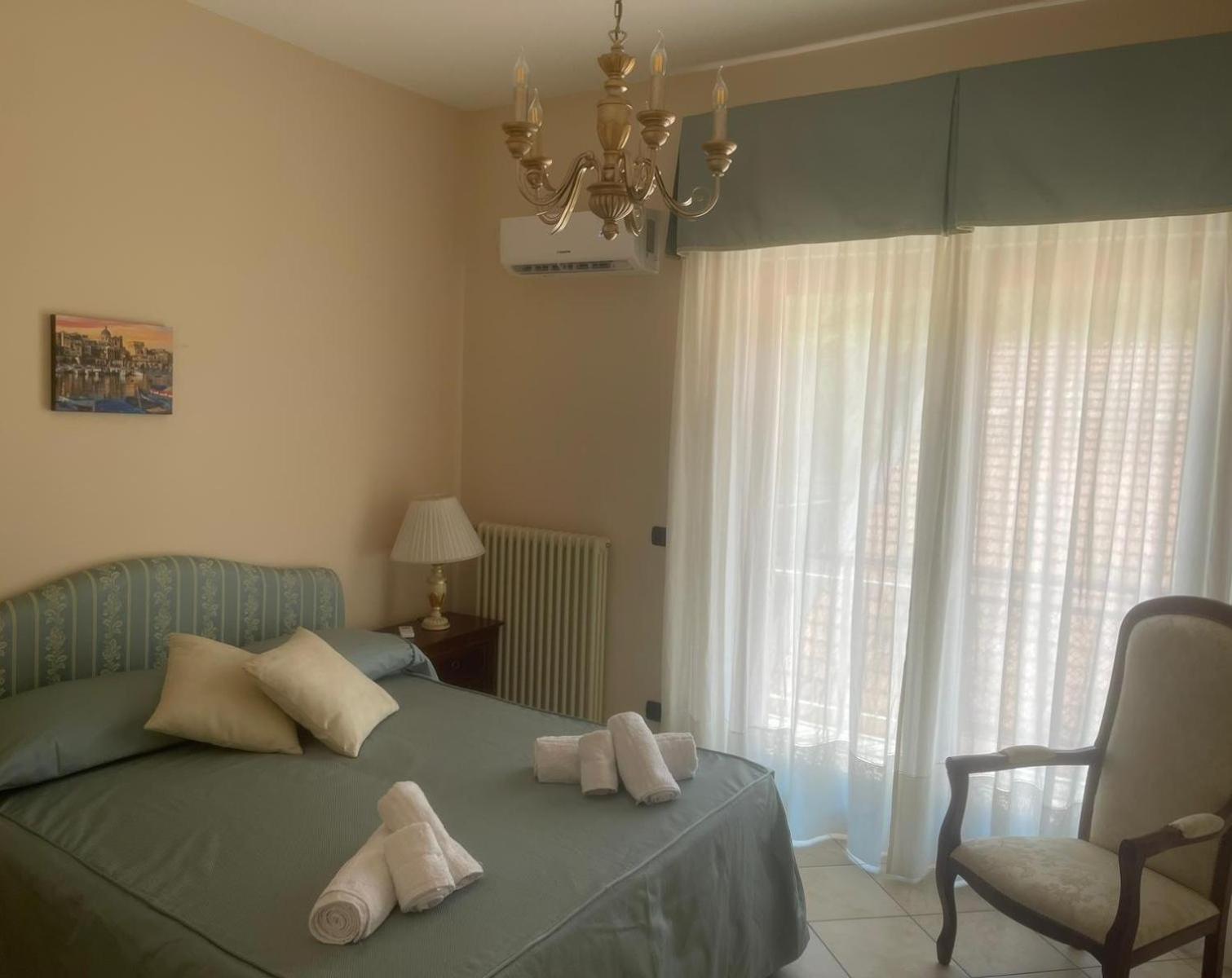 Central Apartment Castellammare di Stabia Exterior photo